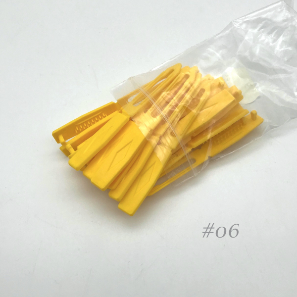 Auer Hair Clips Bulk Rhombus 4,5 cm #06 yolk yellow