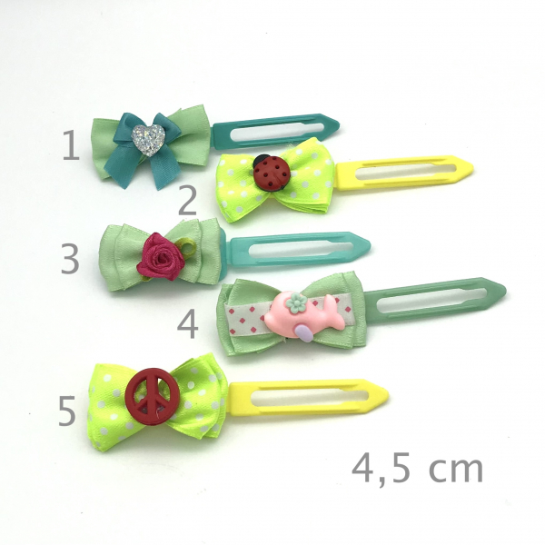 Dog bow clip with application 4,5 cm - light green