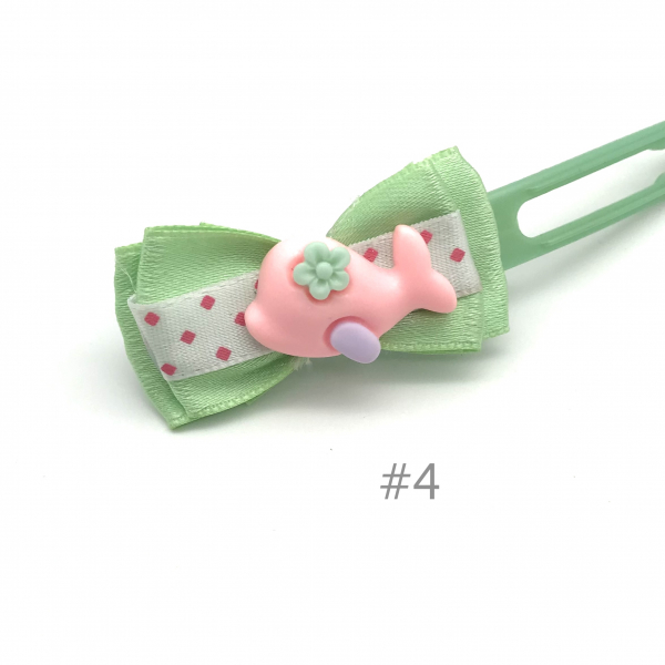 Dog bow clip with application 4,5 cm - light green